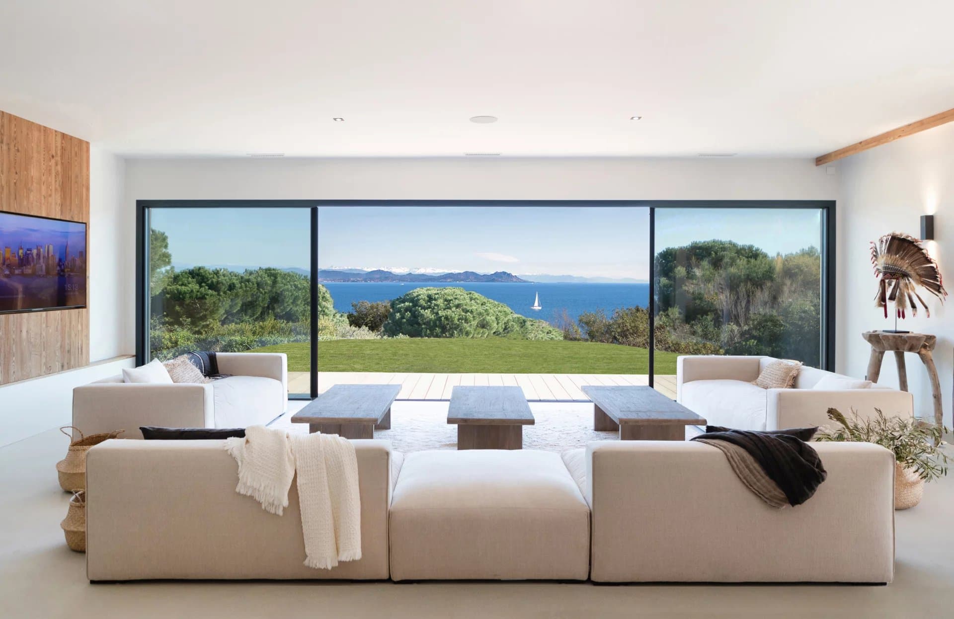 Villa Tara, Saint-Tropez — sample exterior (placeholder)