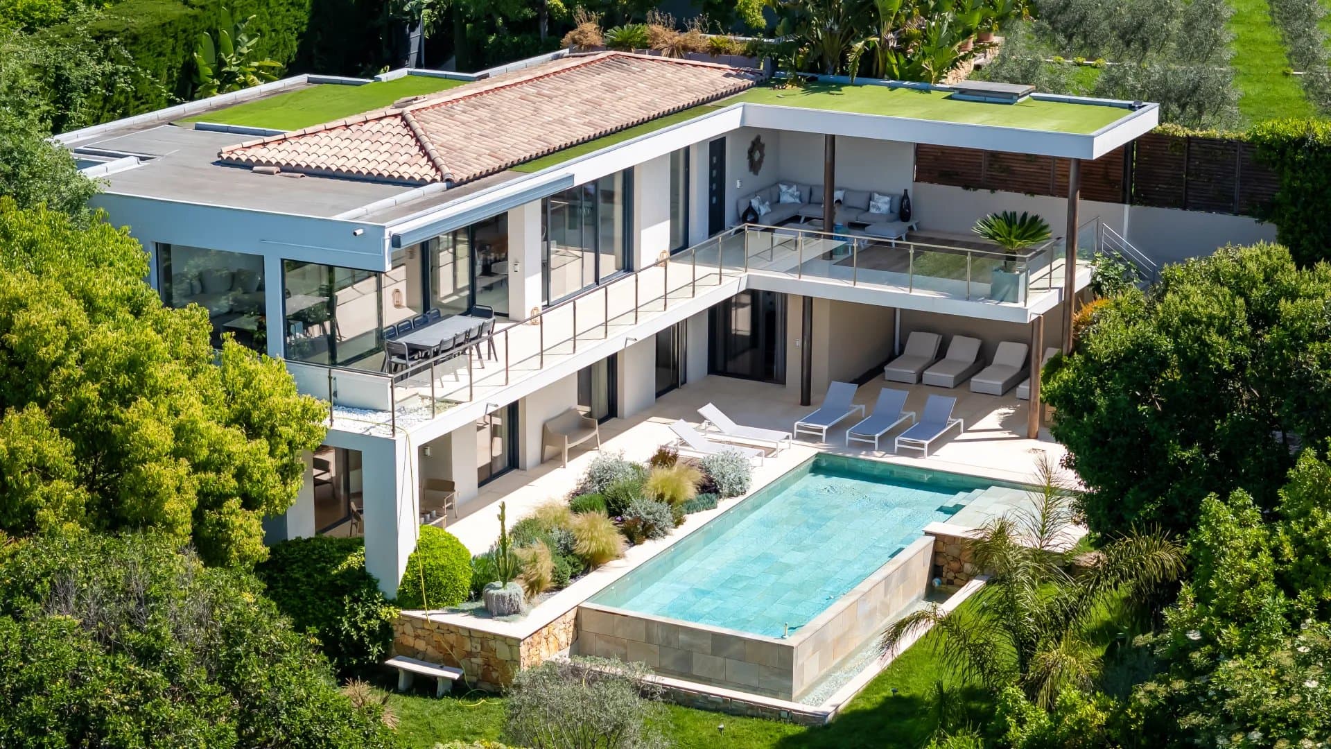 Villa Ayouna, Le Cannet — sample exterior (placeholder)