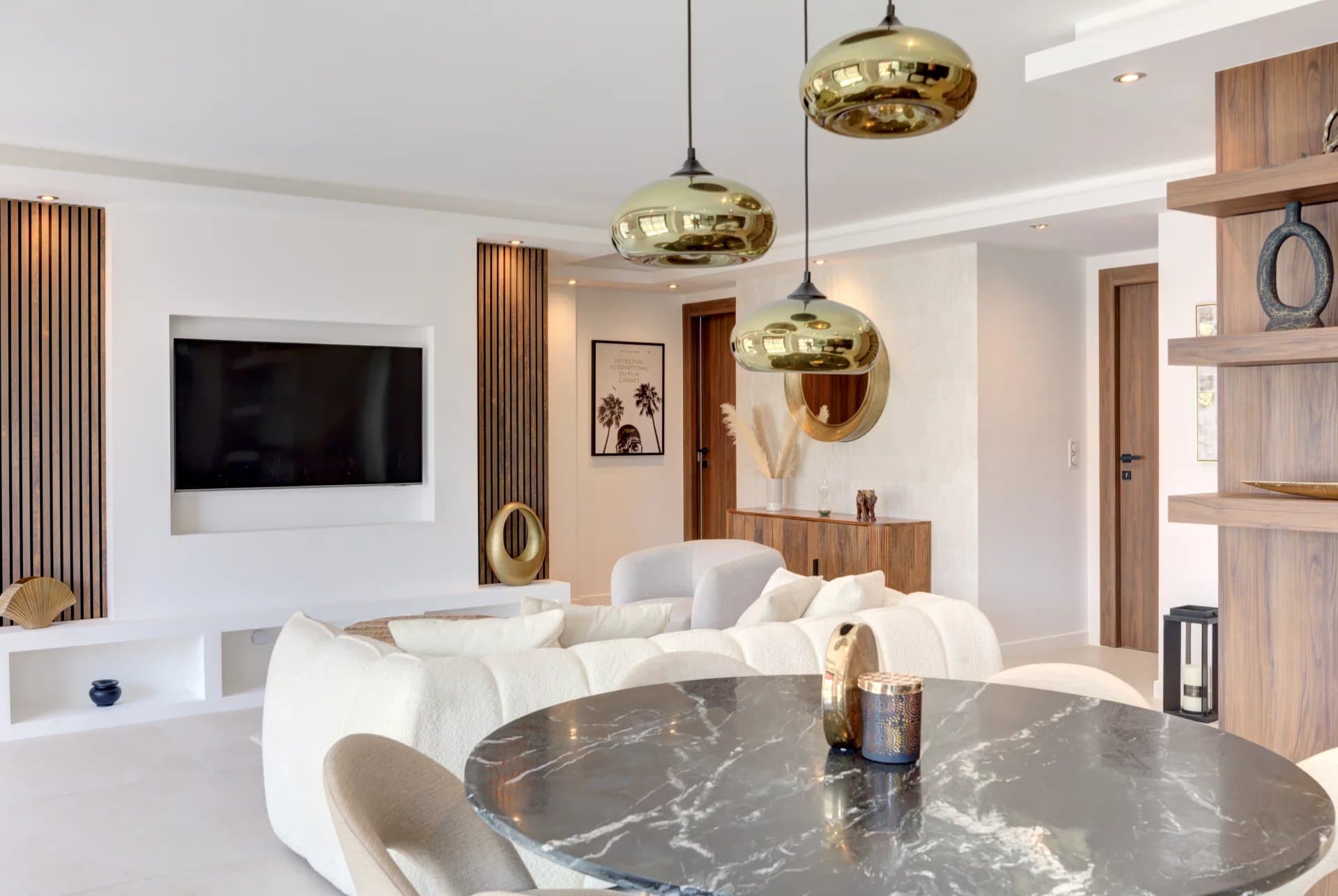Appartement La Bastide, Cannes — sample exterior (placeholder)