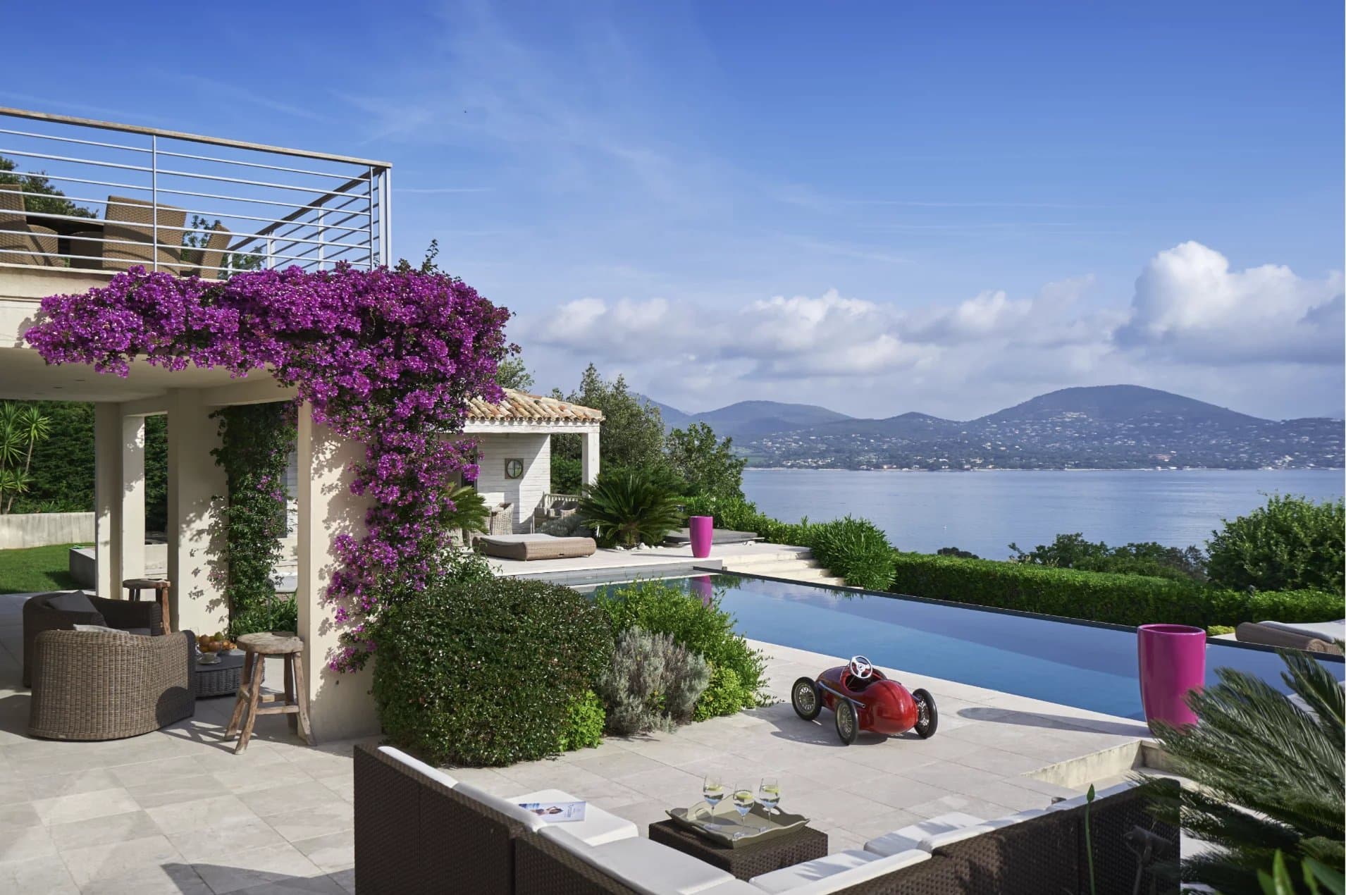 Villa Vista, Gassin — sample exterior (placeholder)
