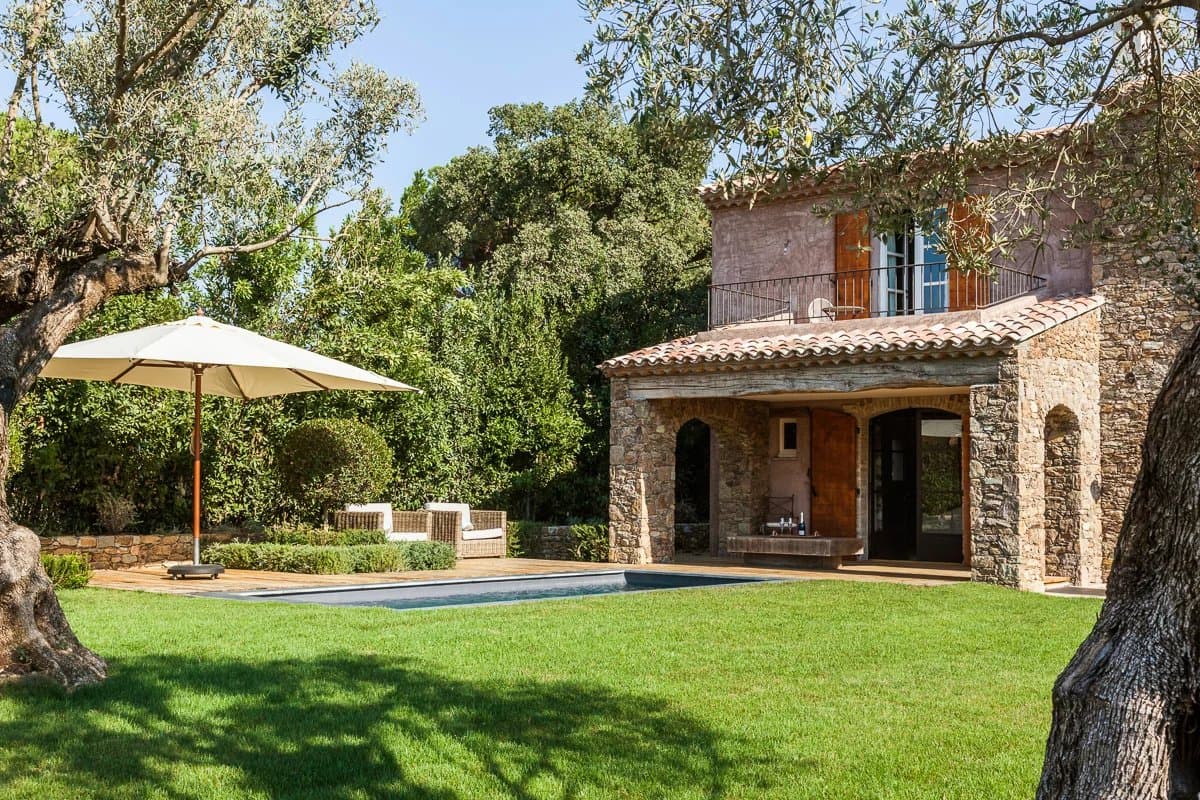Villa Les Pierres, Saint-Tropez — sample exterior (placeholder)